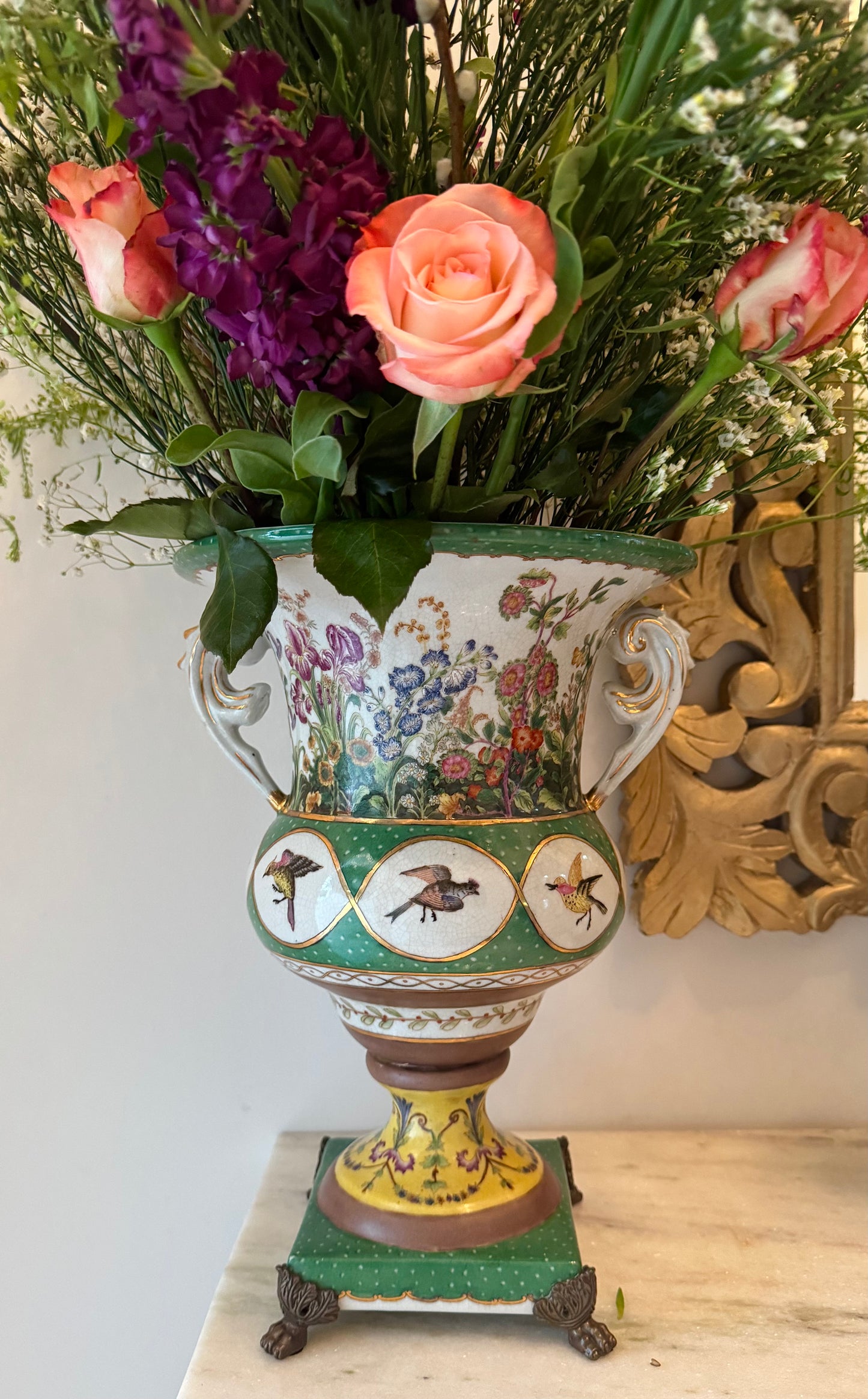 Wong Lee Floral Vase Urn Ormolu Vintage Vase Chinese Import 14 inches high Stunning