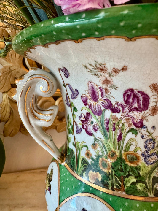 Wong Lee Floral Vase Urn Ormolu Vintage Vase Chinese Import 14 inches high Stunning