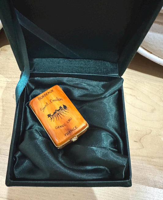 Limoges Rochard Original Bordeaux Saint Emilion Grand Cru France porcelain box bottles cork screw