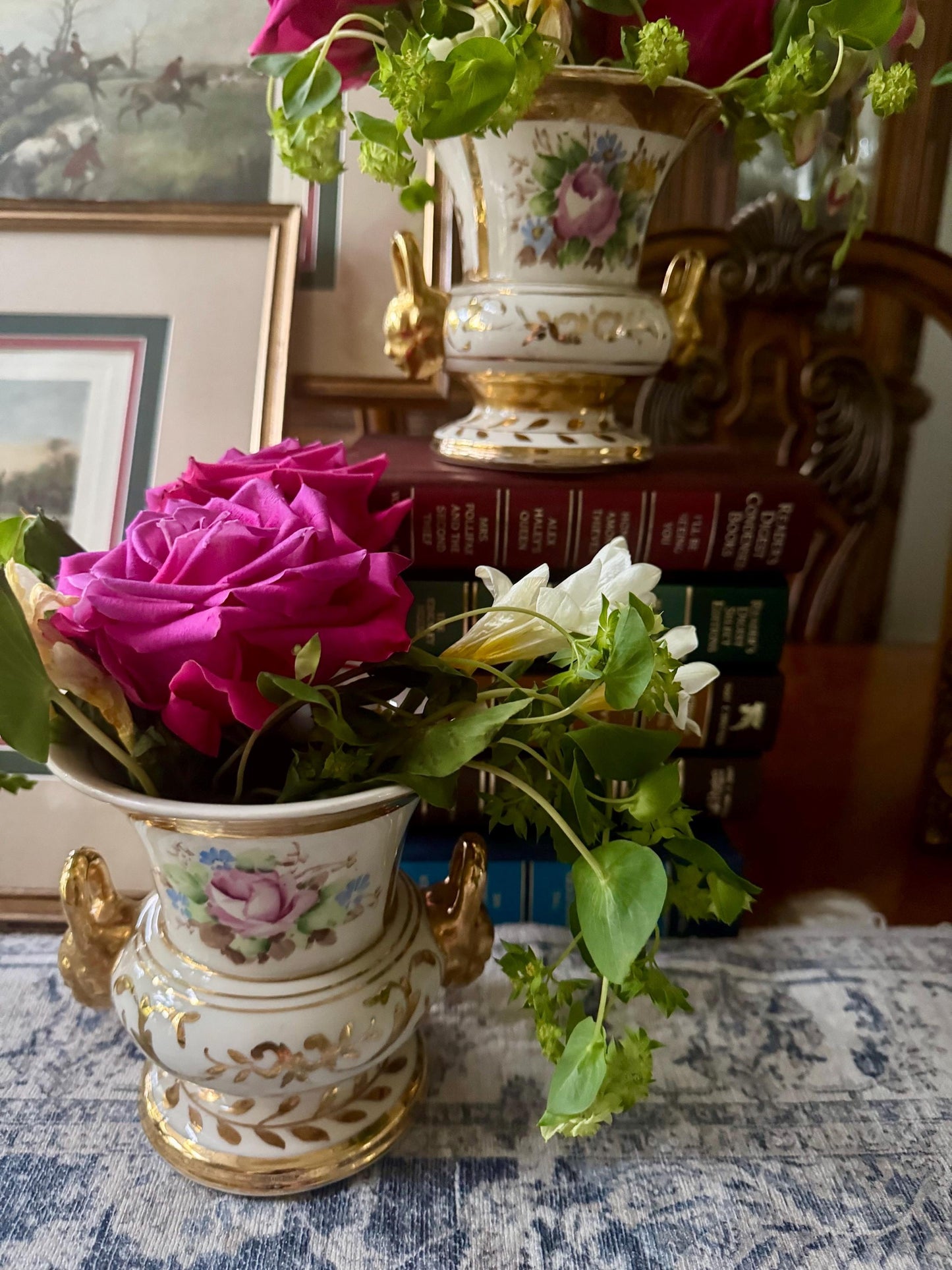 Charlton porcelain vase set gilted urn style