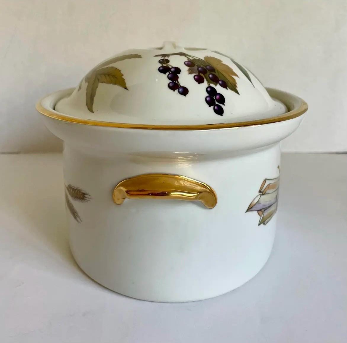 Lidded Casserole Royal Royal Worcester Evesham Pattern Vintage 1961 English China Serving Dish Made in England
