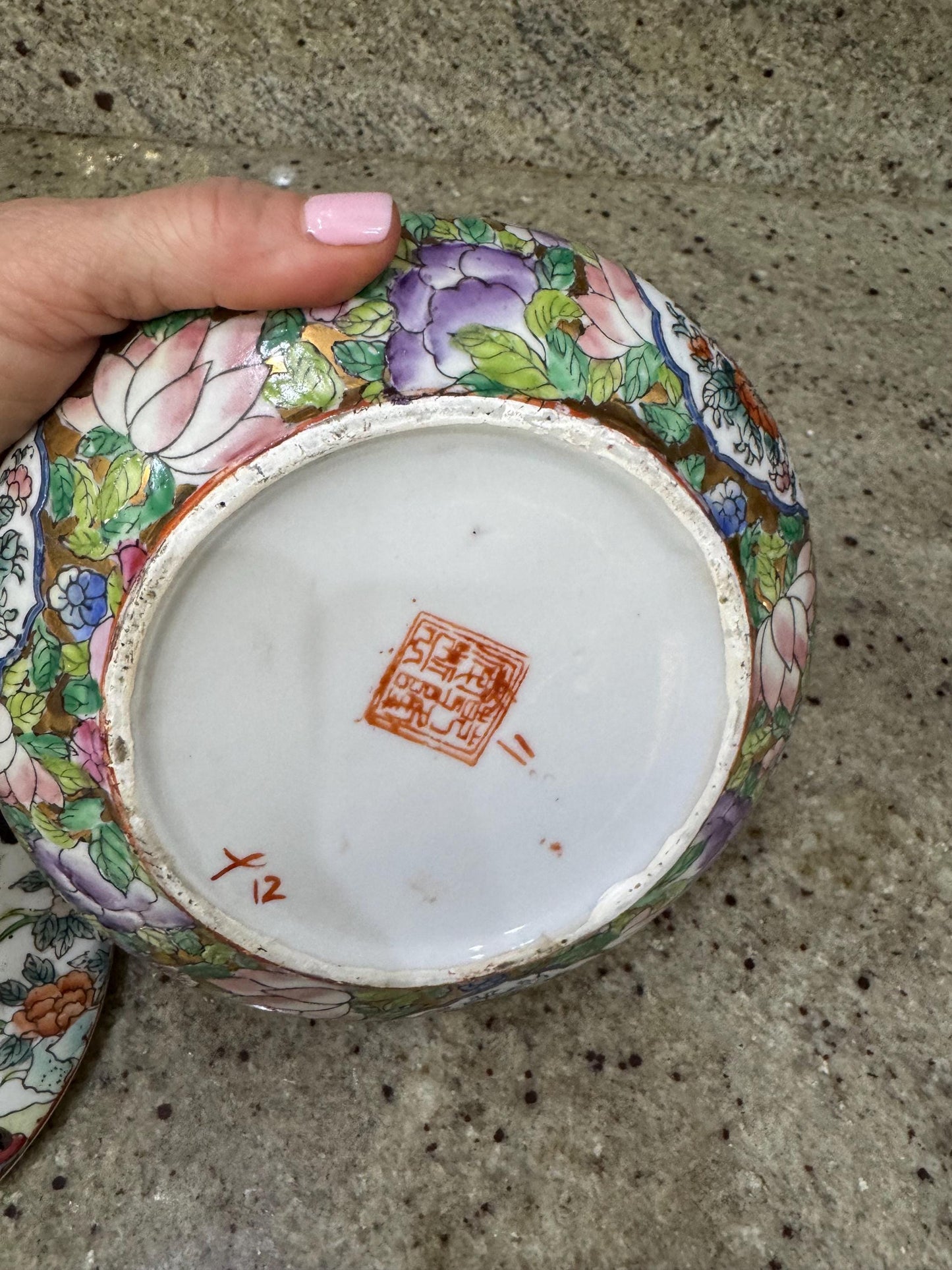 Rose Famille Box Round trinket box with pretty lid vintage Asain import