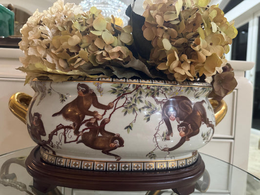 Monkey Footbath Chinese Monkey pattern Bombay company with teak stand