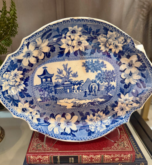 Rogers Staffordshire Elephant plate Excellent condition Blue White collectible plate