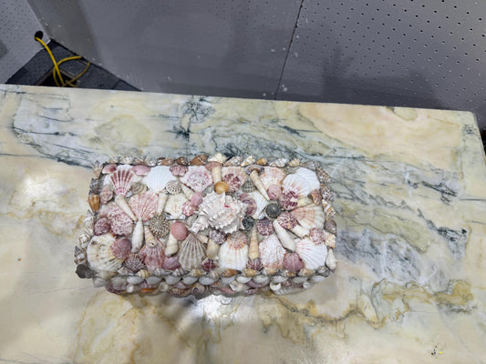 Shell Box Pinks and whites vintage with lid Coastal chic