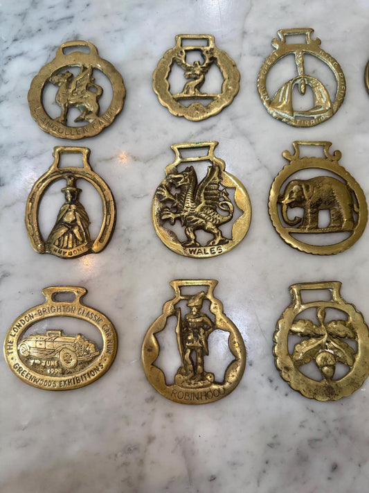 Horse Brass vintage Mutiple horse antique brass British medallions