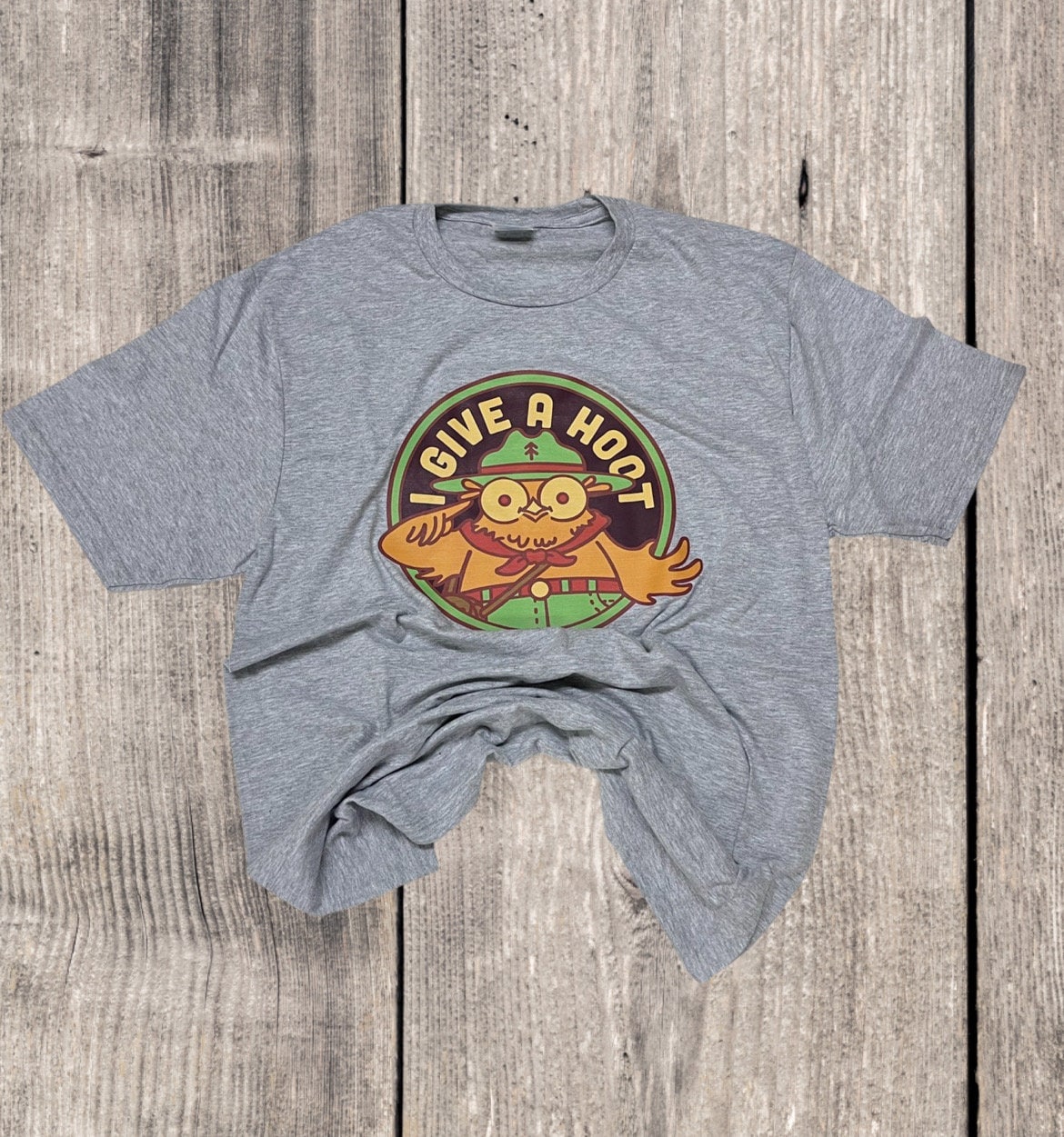 Give a dang shirt. Give a damn shirt. Cute owl shirt. Retro owl shirt