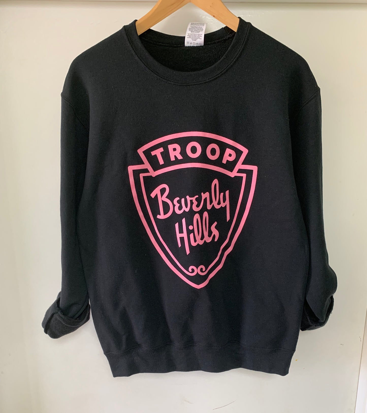 Troop Beverly Hills Black Phyllis Neffler Pullover Sweatshirt