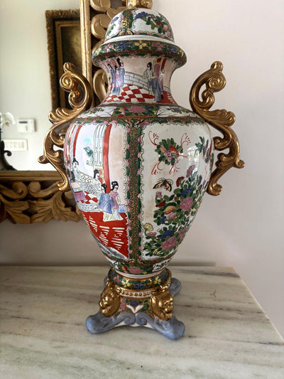 lidded Rose medallion urn vase stunning