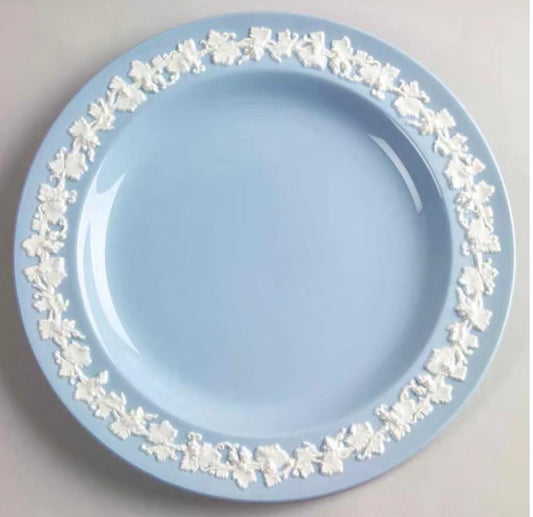 Queensware Dinner Plate Cream on Lavender