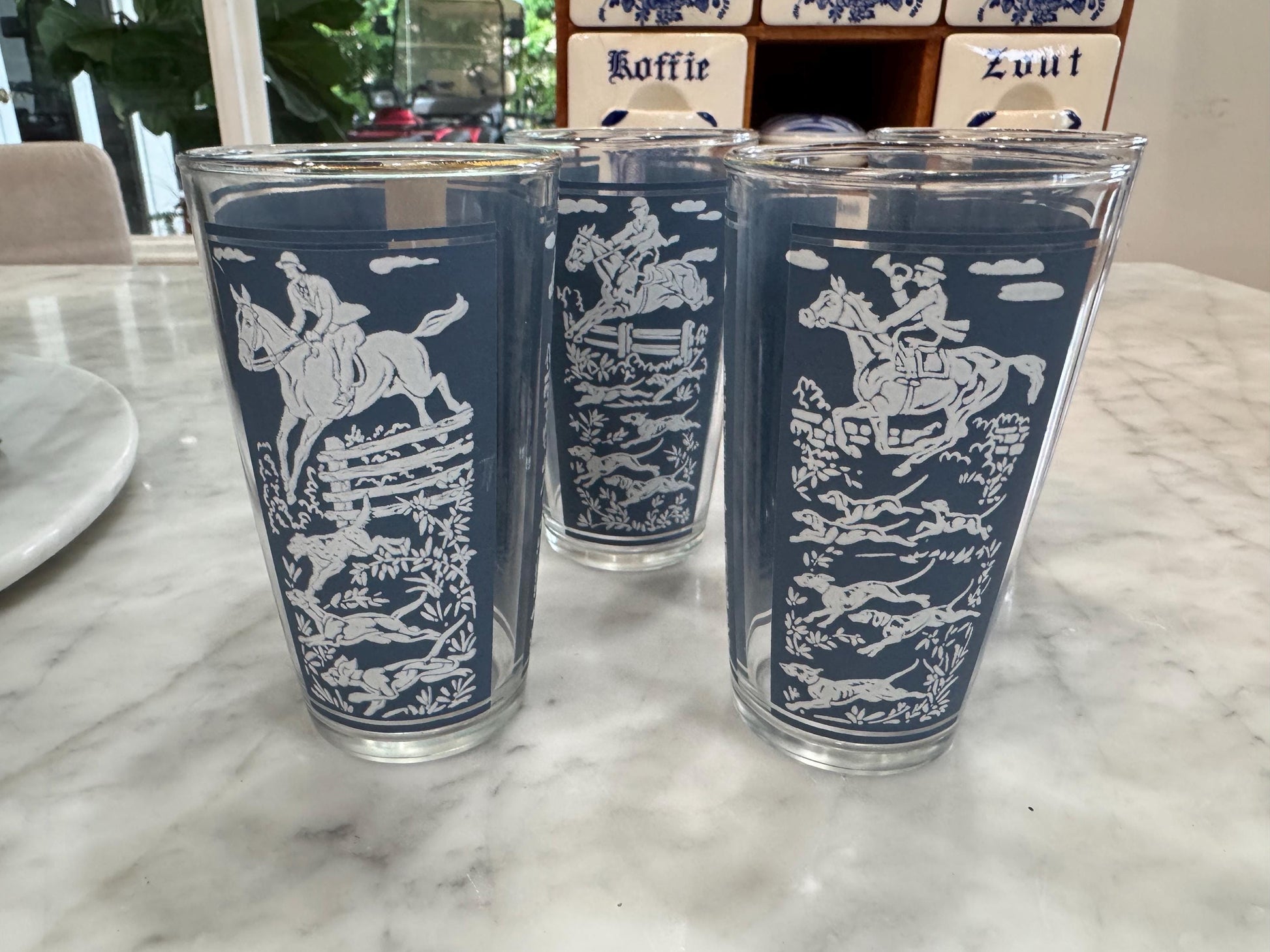 Wedgwood blue hunt scene equestrian glasses set of 4 high ball horse glasses bar cart glass