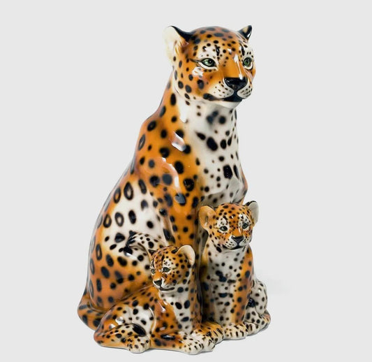 Italian leopard family figure