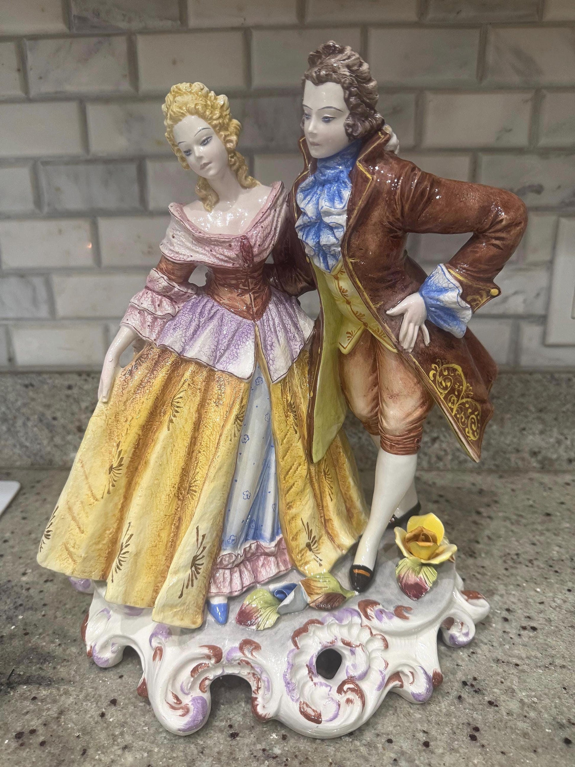 Capodimonte figurines made in Italy