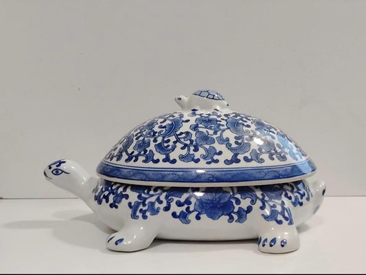 Bombay Company Chinoserie Turtle Lidded Box Blue White Turtle collectible