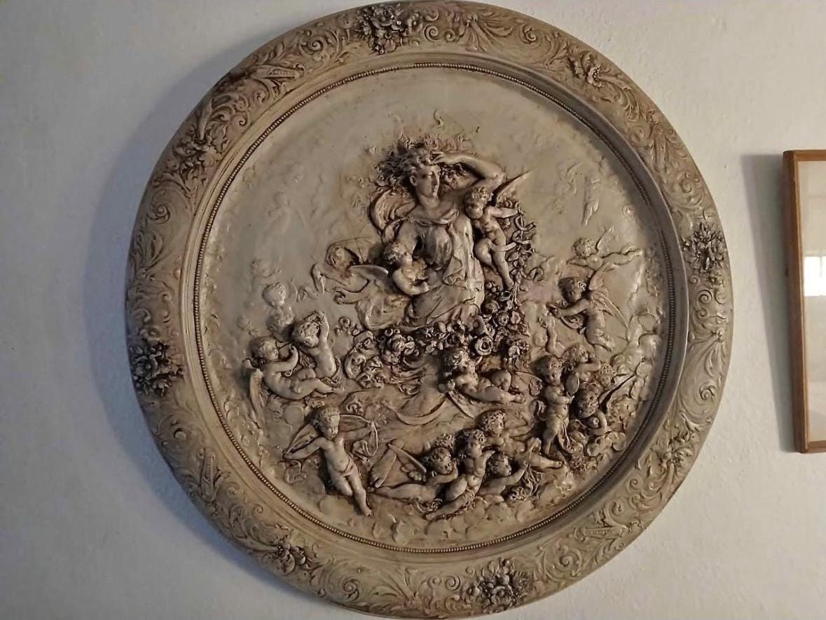 Italian Venus plaque BAs Releif