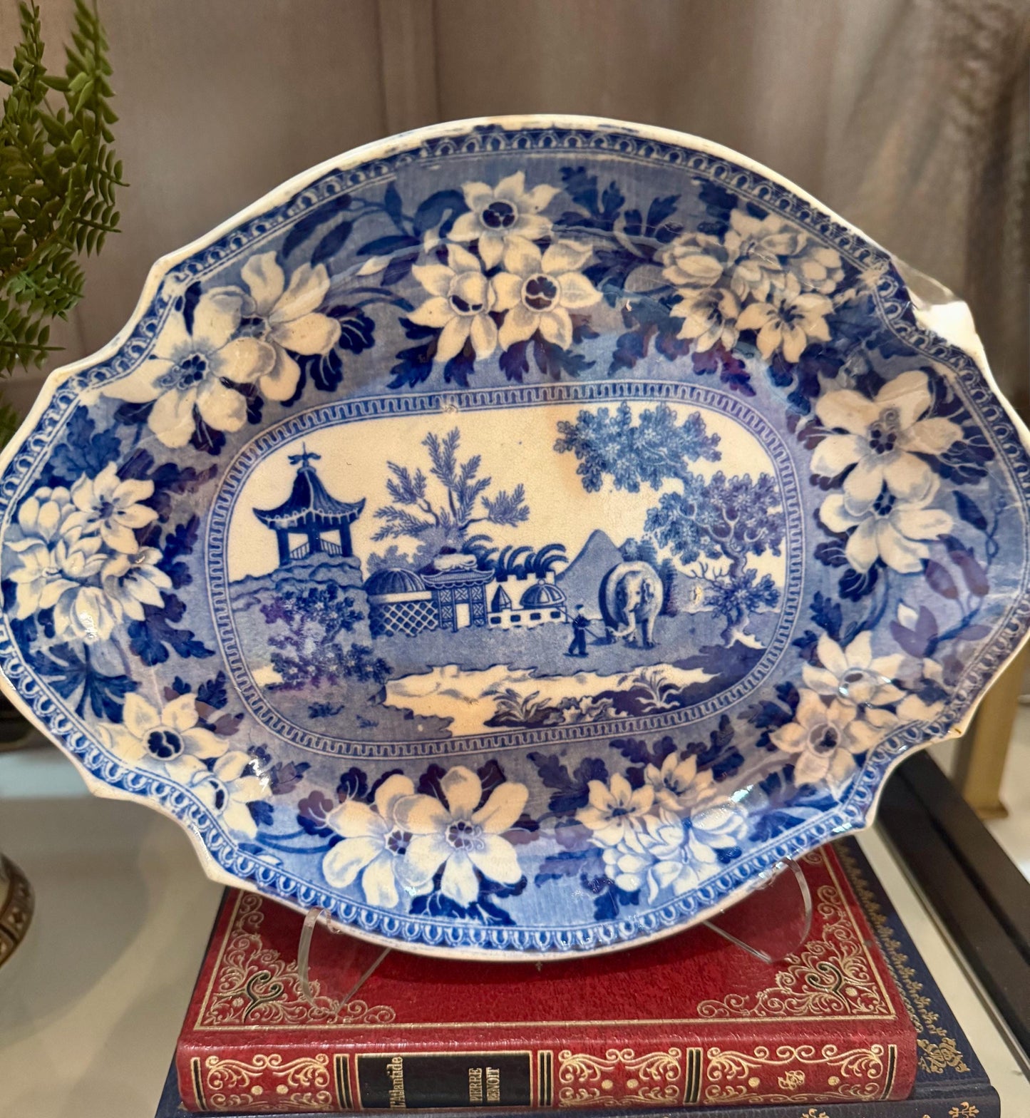 staffordshire Roger’s elephant chinoserie plate