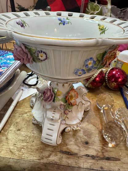 Von Scheirholz Compote Vase Foral Detail Antique vase pedestal dish