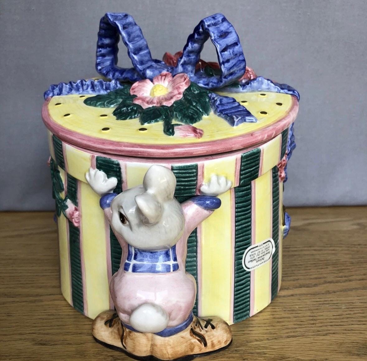 Fitz and Floyd Vintage Rabbit Cookie Jar Bunny Jar Adorable retired collectible