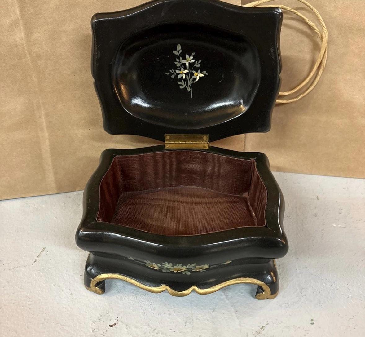 Victorian Hand Painted Wood Box Floral Design Painted antique box lined