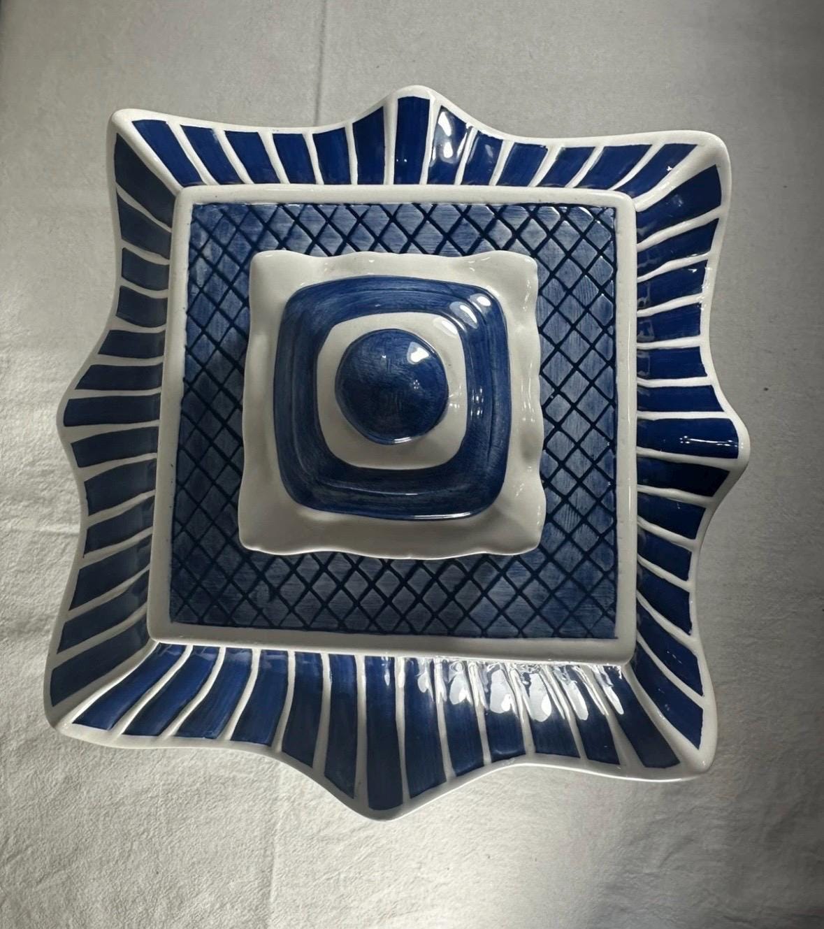 Pagoda Jar Blue Willow Christopher Johnson Lidded jar series 3 Blue Willow pagoda