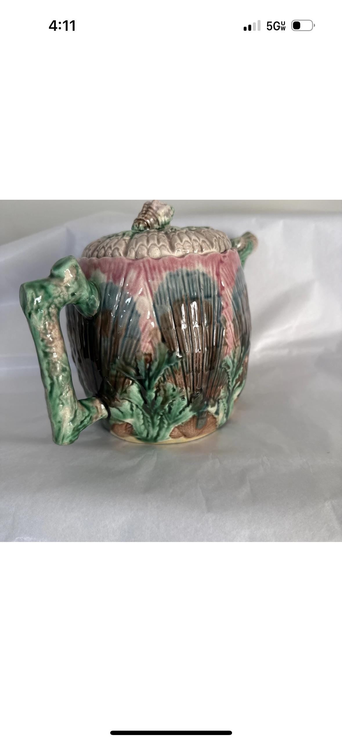 Majolica Etruscan Tea Pot Seaweed Pottery Griffin Hall