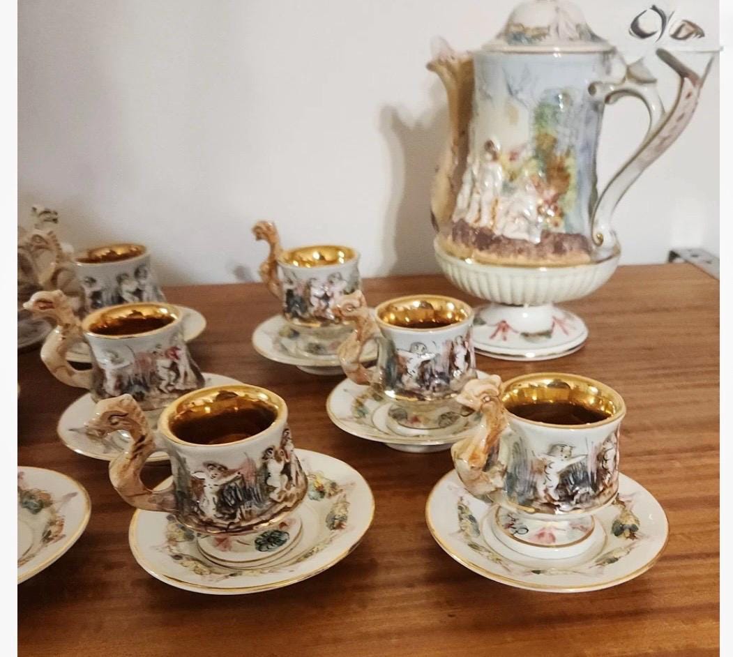 dragon Italian cups and coffee service