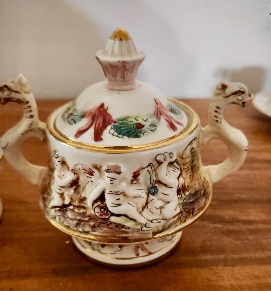 Capodimonte sugar