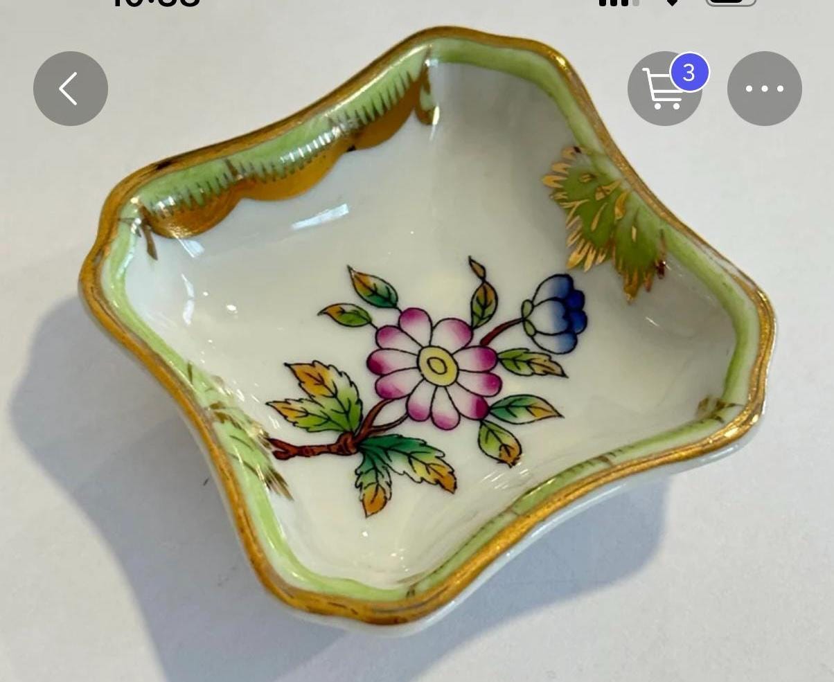 Herend Queen Victoria trinket dish , ring dish Butter pat