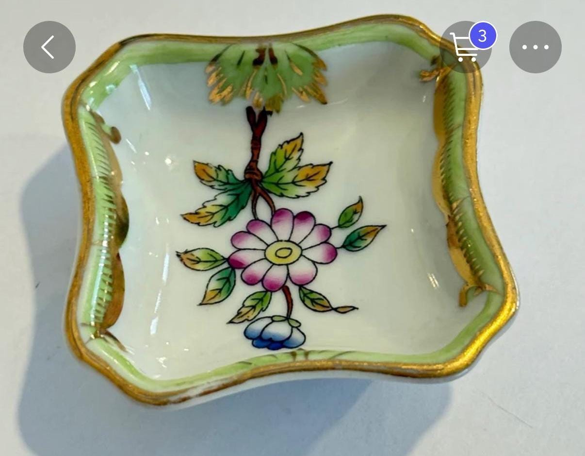 Herend Queen Victoria trinket dish , ring dish Butter pat