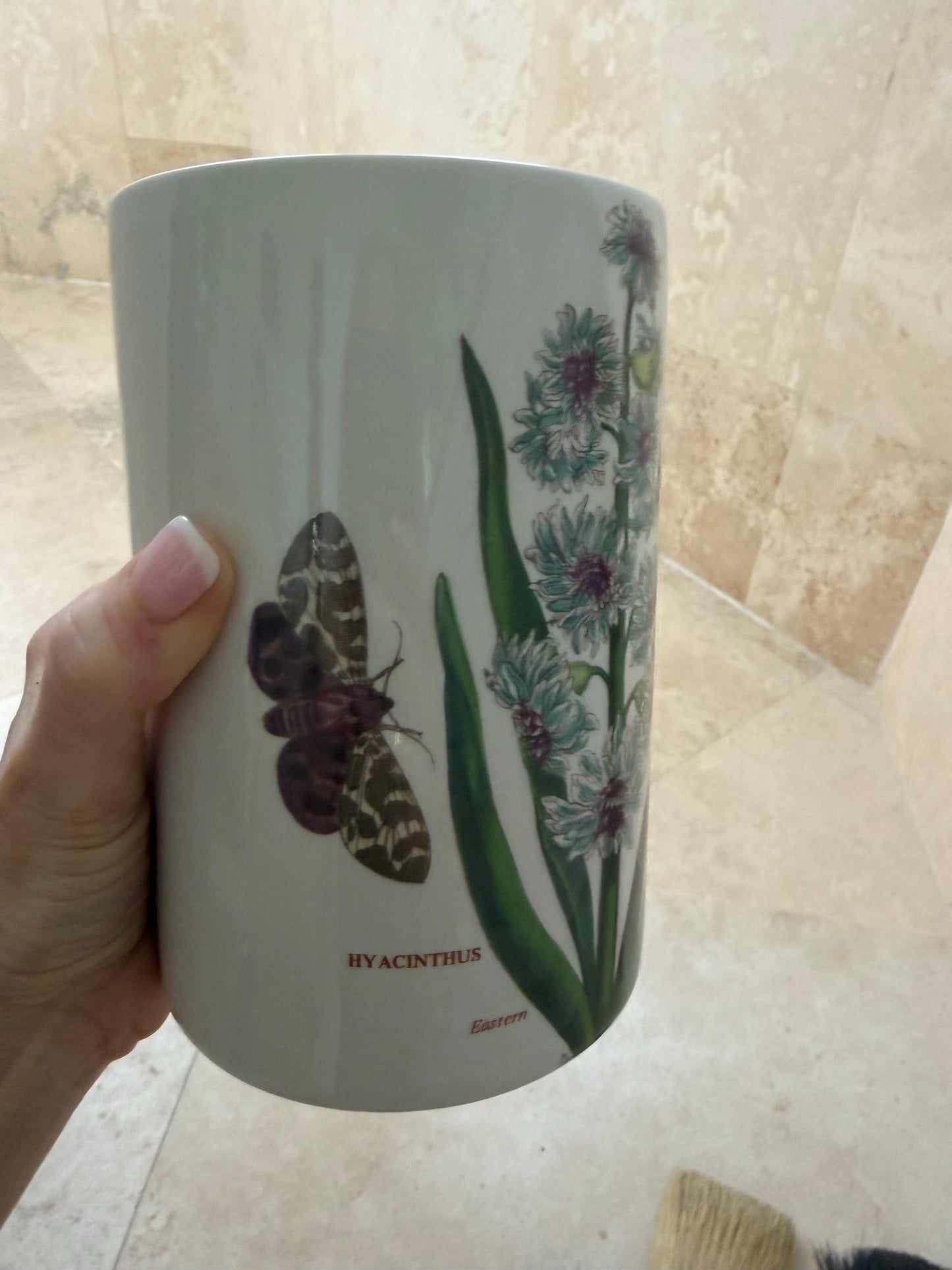 portmerian vase utensil holder floral vase butterfly’s