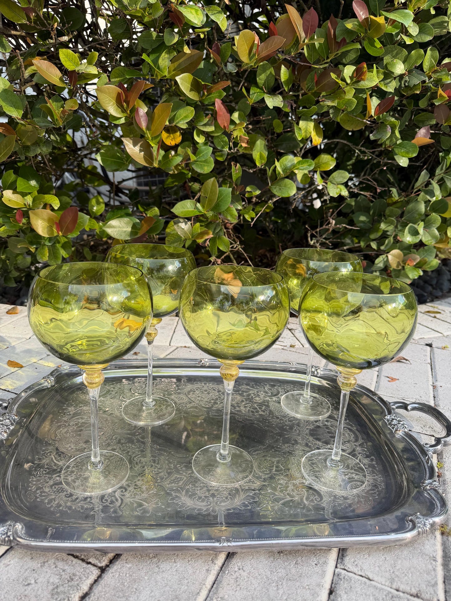 wine glasses hand blown green signed by artist with gold murano style set of 5 artist glasss vintage