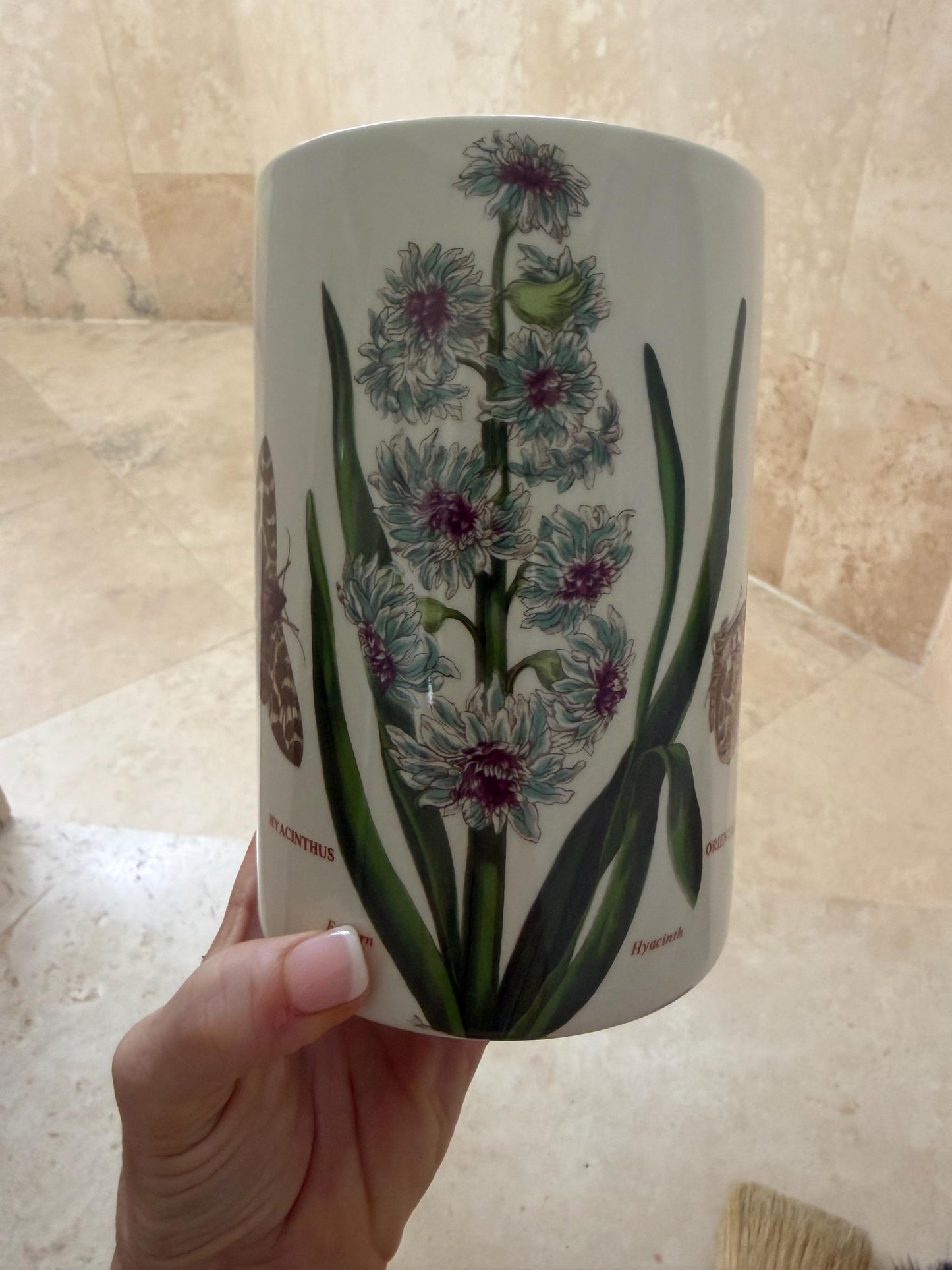 portmerian vase utensil holder floral vase butterfly’s