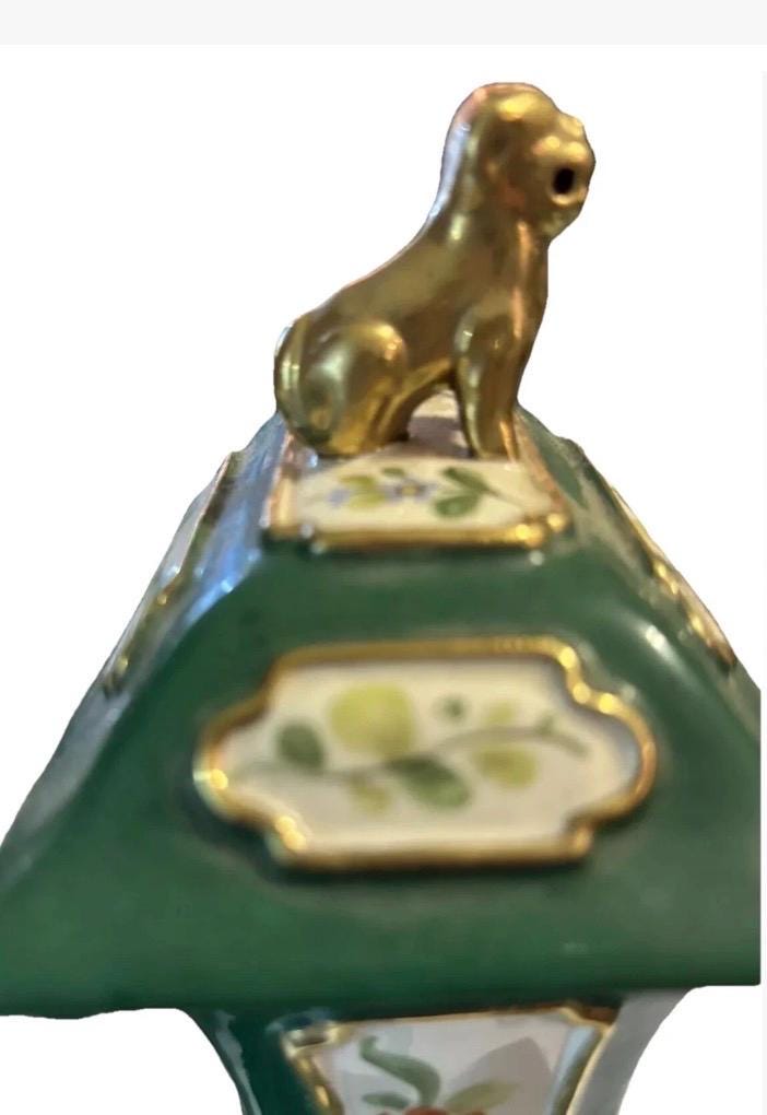 Chelsea House Lidded Vases Lidded Urns Pair of vases Foo Dig finial port royal Chelsea house