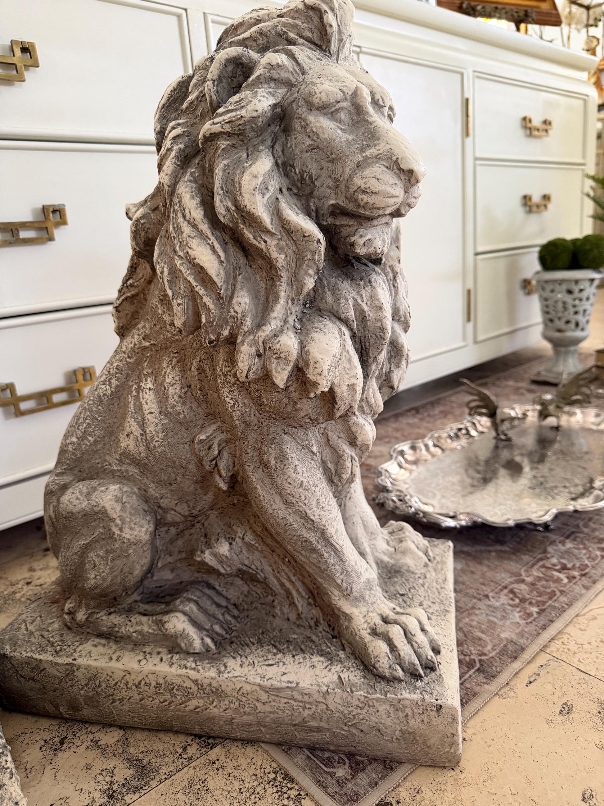 Lion Guardian statue pair of vintage guardian entryway lions