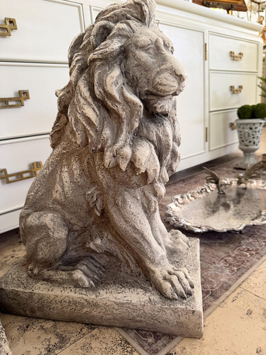 Lion Guardian statue pair of vintage guardian entryway lions