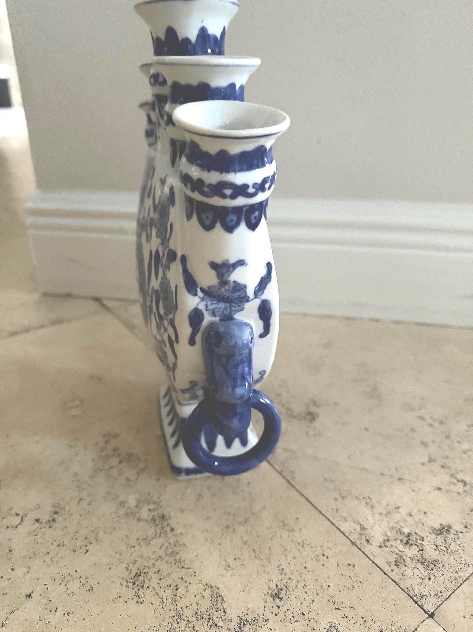 Dragon vase blue white tulipiere vintage flower vase blue white