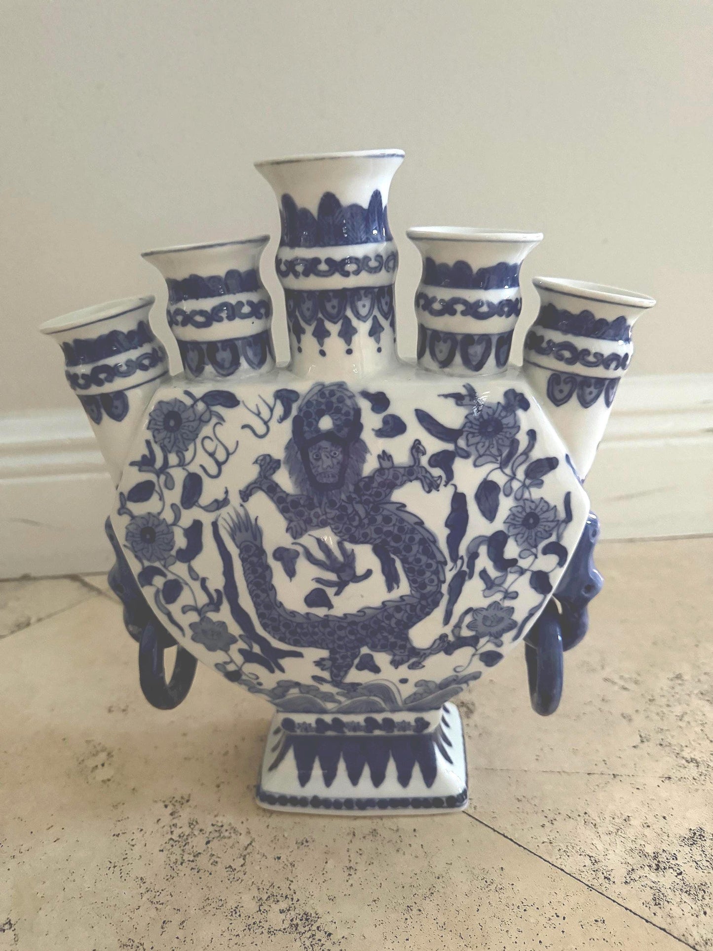 Dragon vase blue white tulipiere vintage flower vase blue white