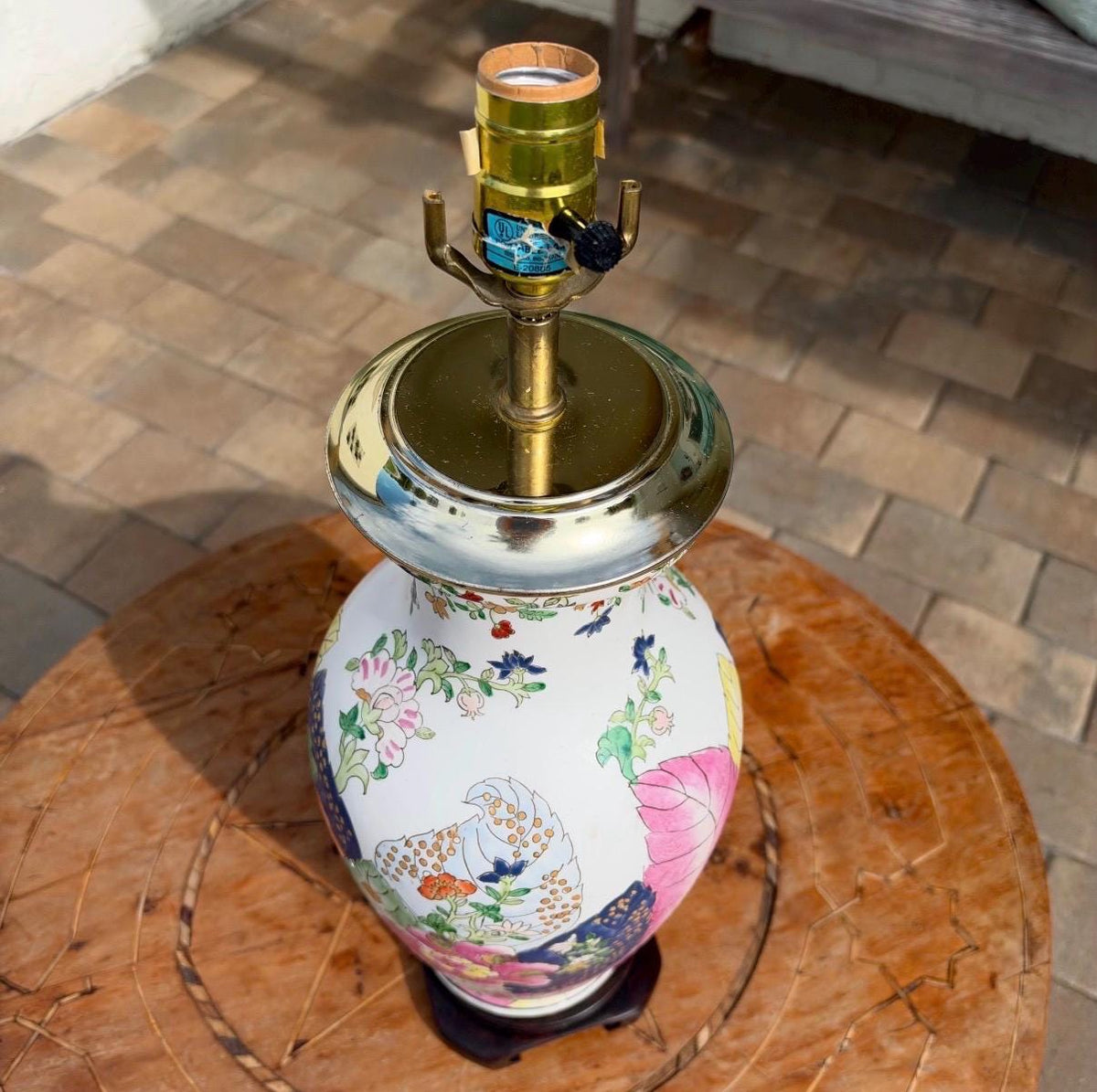 Tobacco leaf lamp vintage chinoserie table lamp motahedah pattern tobacco leaf pattern lamp