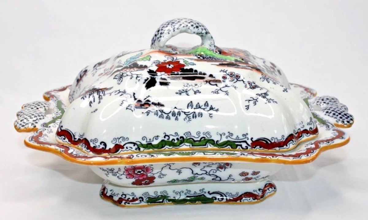 Ashworth Bros Hanley England Gaudy Willow Oriental Pagoda Asian Lid & Casserole
