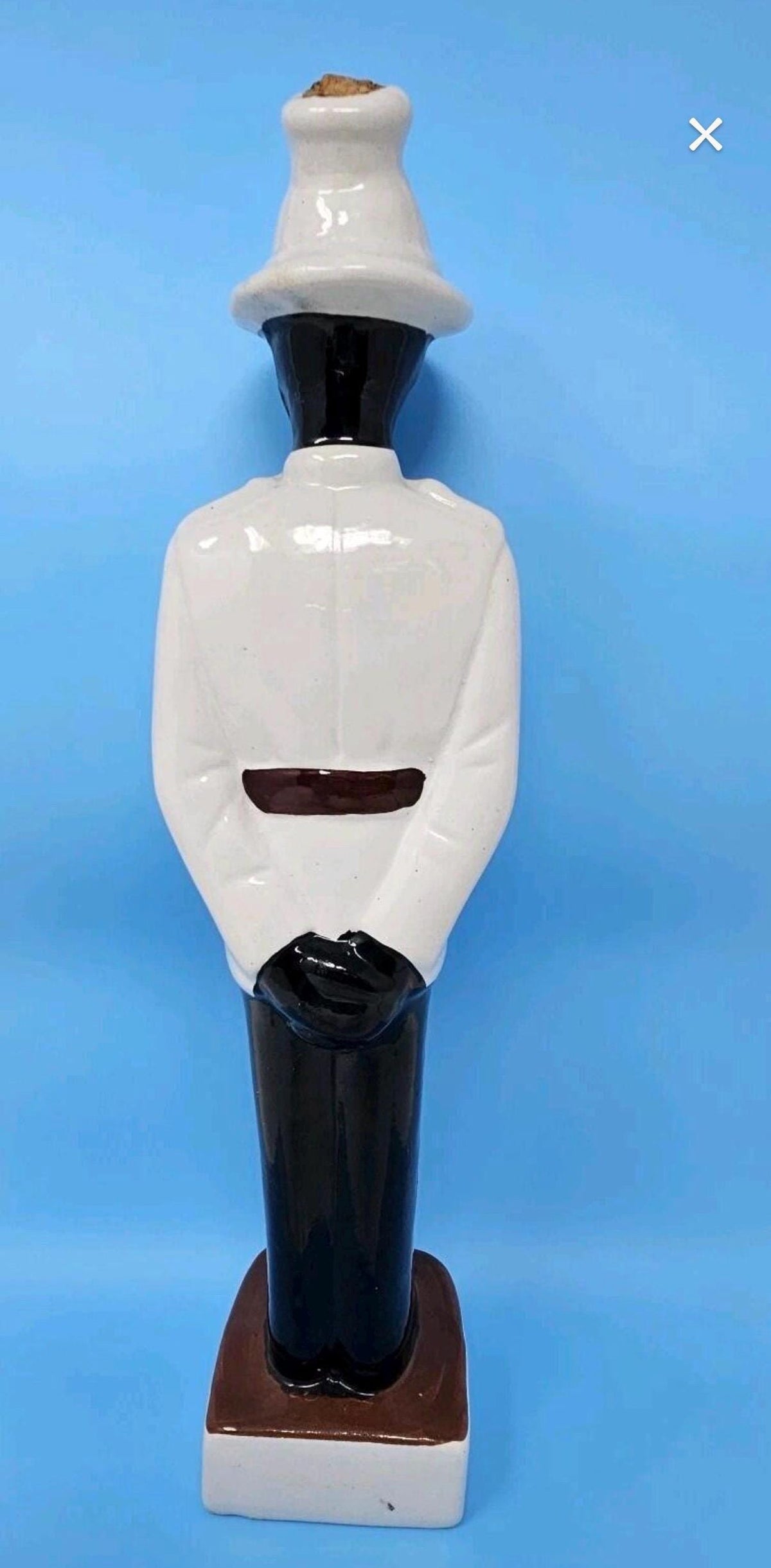 Garnier Liqueur Decanter Policeman Of The World Bahamas Edition Vintage Rare 1970 Bottle Empty Collectible