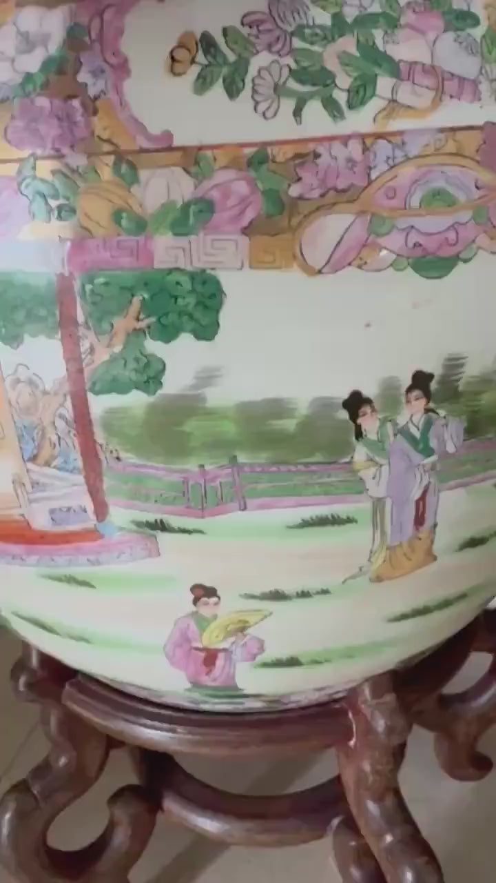 antique Rose Medallion Fish Pot With stand Gorgeous colors Rose famille jardinare